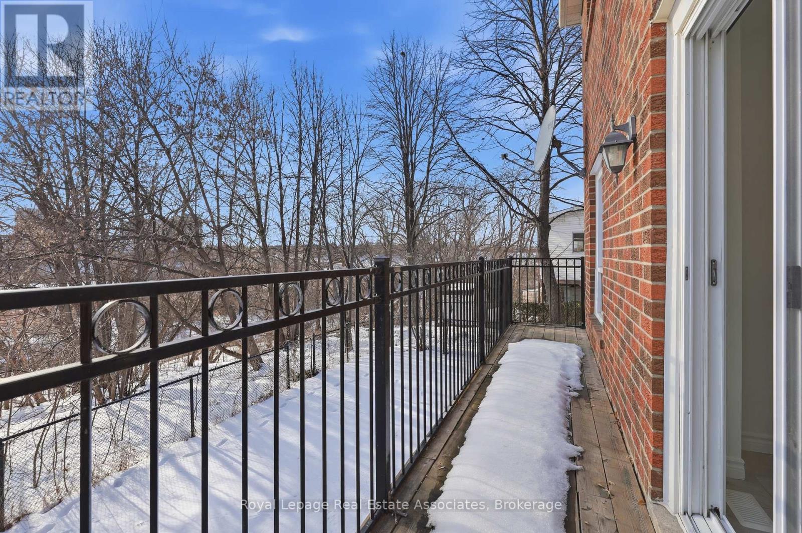 115 Coles Avenue, Vaughan, Ontario  L4L 1L8 - Photo 17 - N12819732