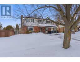 9 CRESTVIEW AVENUE, Brampton, Ontario