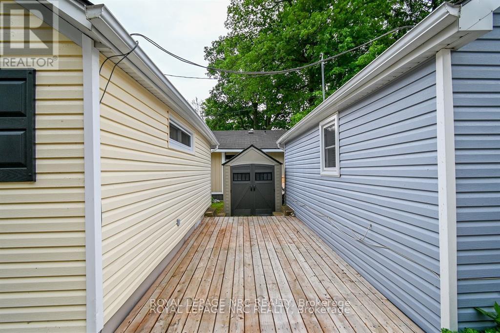 387 Elmwood Avenue, Fort Erie, Ontario  L0S 1B0 - Photo 16 - X12586452