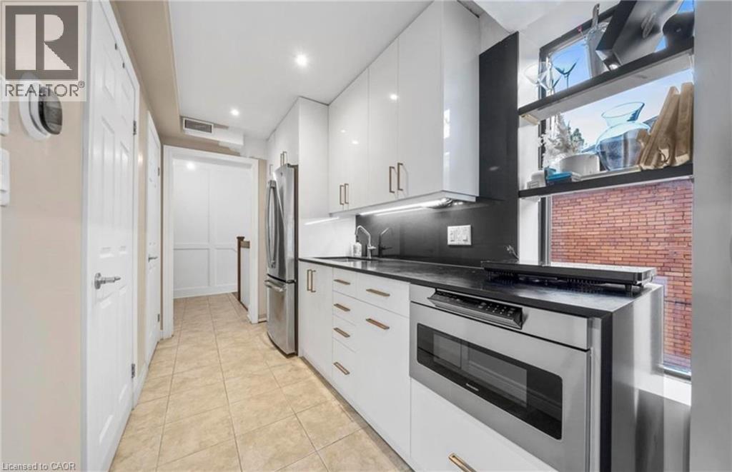 215 Locke Street Unit# Upper, Hamilton, Ontario  L8P 4B6 - Photo 7 - 40807695