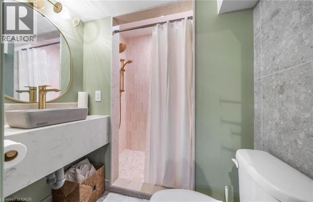 215 Locke Street Unit# Upper, Hamilton, Ontario  L8P 4B6 - Photo 8 - 40807695