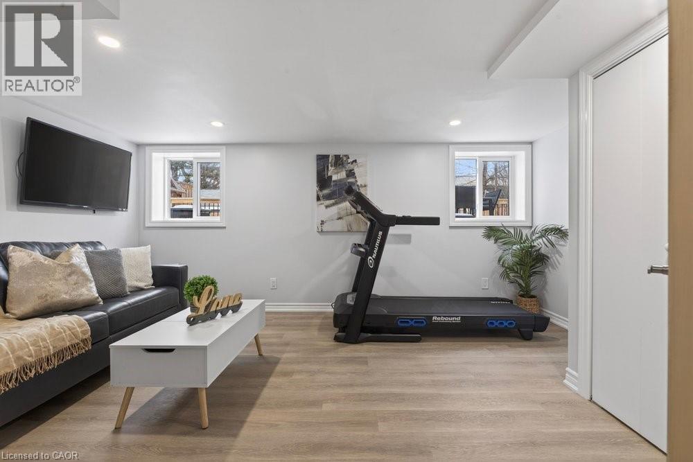 258 Sanatorium Road, Hamilton, Ontario  L9C 1Z9 - Photo 33 - 40807645