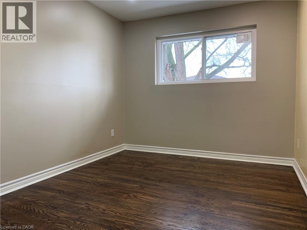 5 Michael Avenue, Hamilton, Ontario  L8T 2Y2 - Photo 9 - 40807396