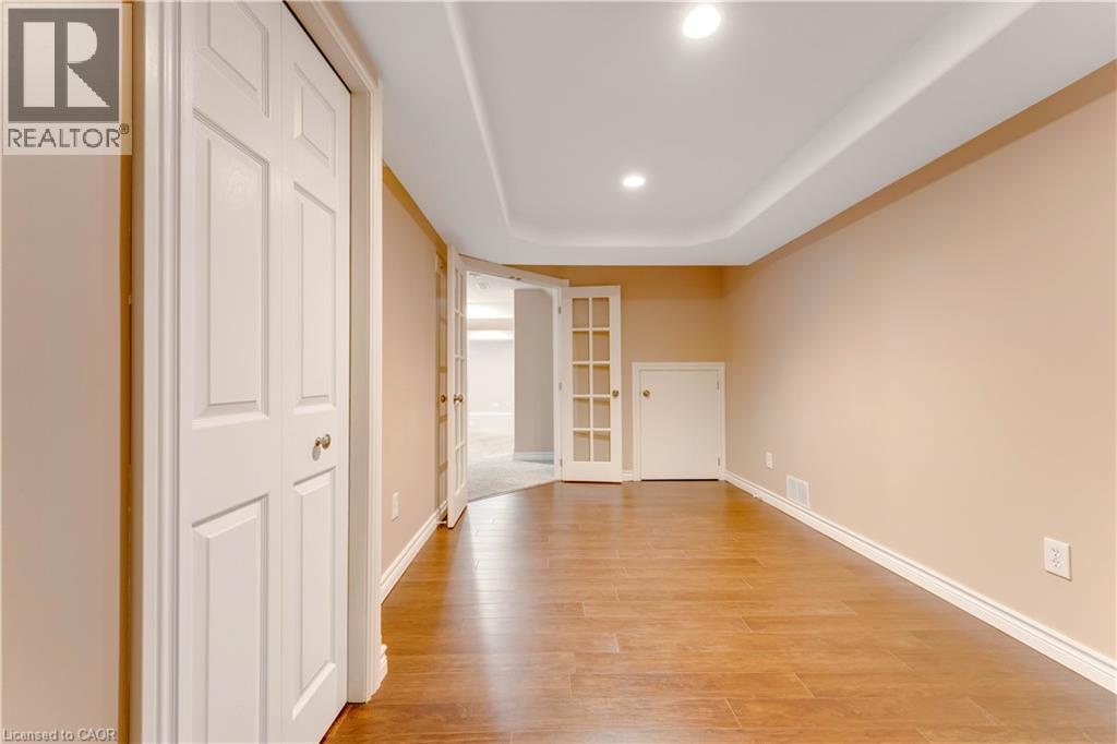 505 Snowdrop Court, Kitchener, Ontario  N2E 4G4 - Photo 39 - 40807393