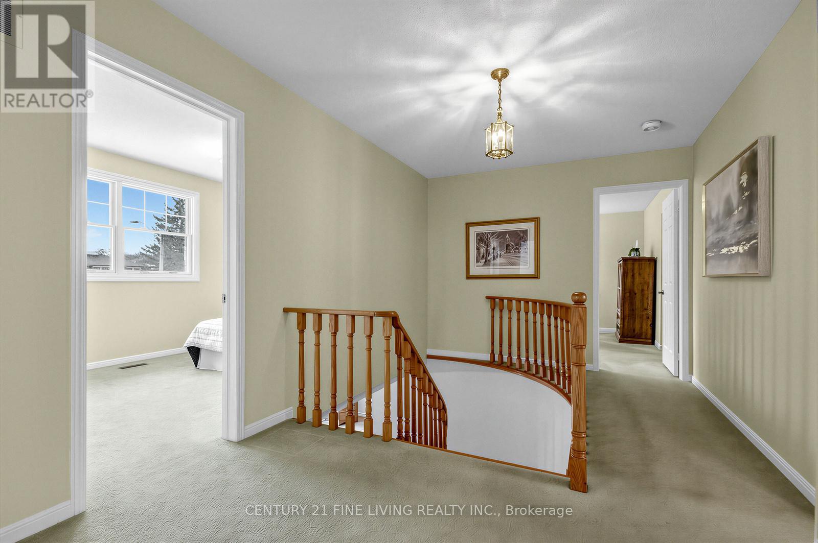 1062 Saginaw Crescent, Mississauga, Ontario  L5H 3W5 - Photo 17 - W12819860