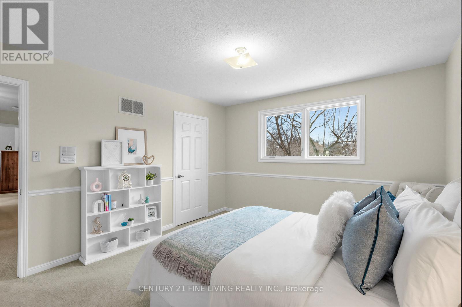 1062 Saginaw Crescent, Mississauga, Ontario  L5H 3W5 - Photo 28 - W12819860