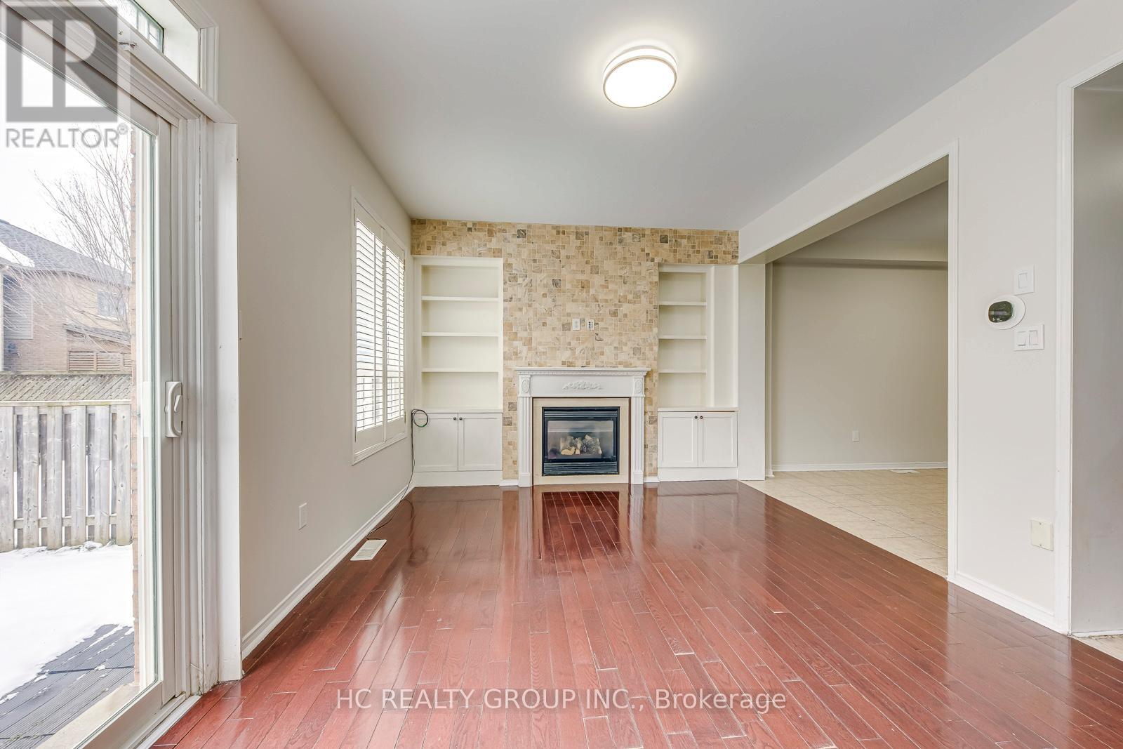 2344 Stone Glen Crescent, Oakville, Ontario  L6M 0C7 - Photo 11 - W12819876