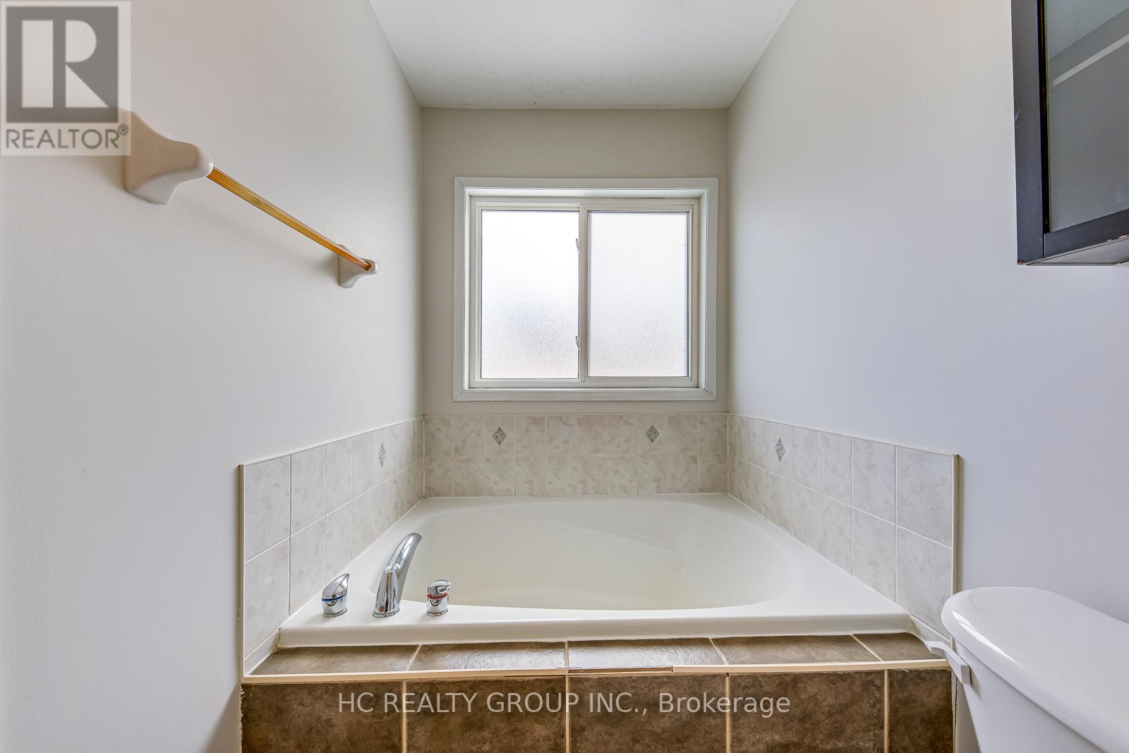 2344 Stone Glen Crescent, Oakville, Ontario  L6M 0C7 - Photo 22 - W12819876