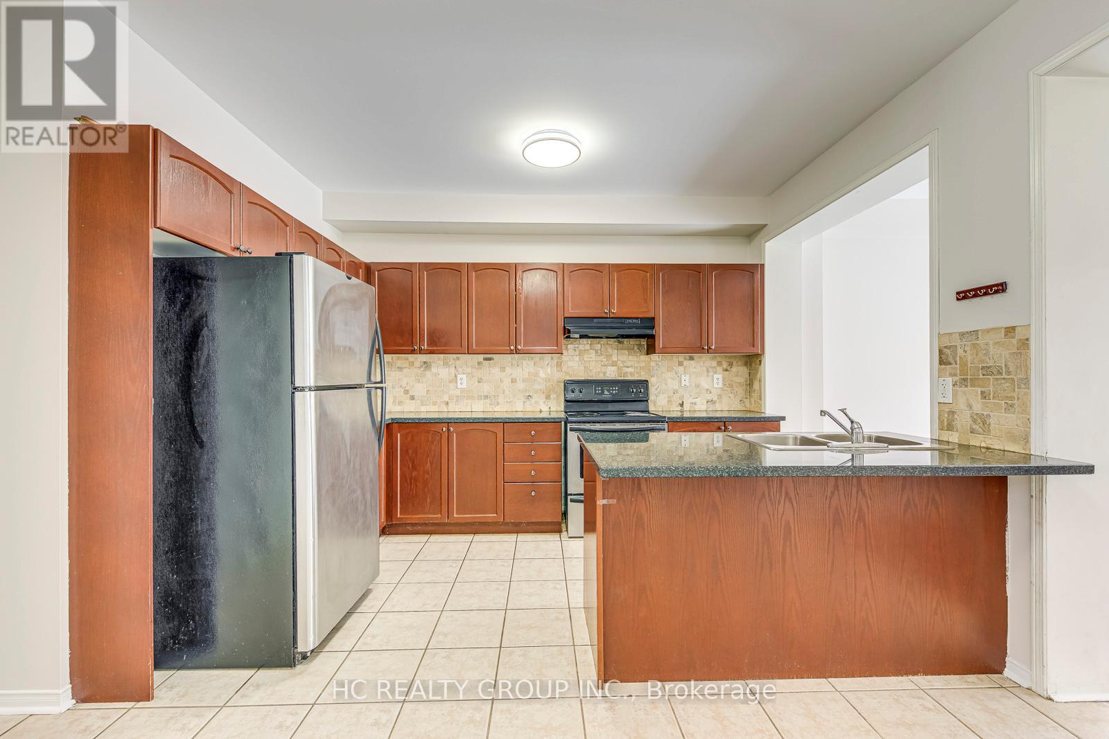 2344 Stone Glen Crescent, Oakville, Ontario  L6M 0C7 - Photo 7 - W12819876