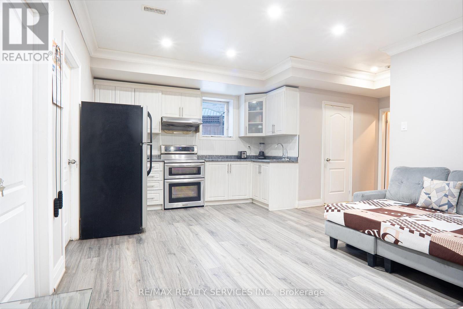 3 Tokara Avenue, Caledon, Ontario  L7C 3P3 - Photo 19 - W12819906