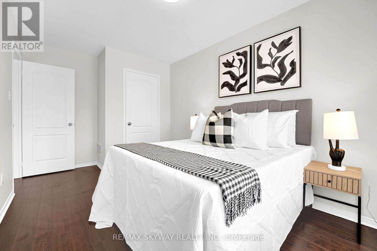 108 Bushmill Circle, Brampton, Ontario  L7A 0K6 - Photo 24 - W12819944