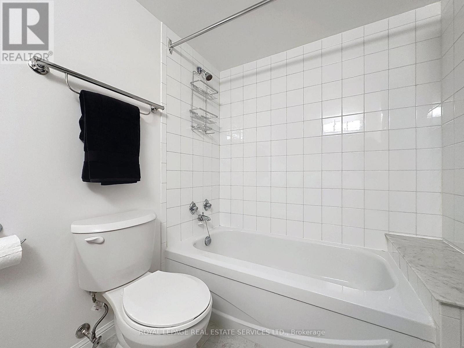 1008 - 95 La Rose Avenue, Toronto, Ontario M9P 3T2 - Photo 22 - W12819988