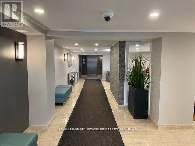 1008 - 95 La Rose Avenue, Toronto, Ontario M9P 3T2 - Photo 6 - W12819988