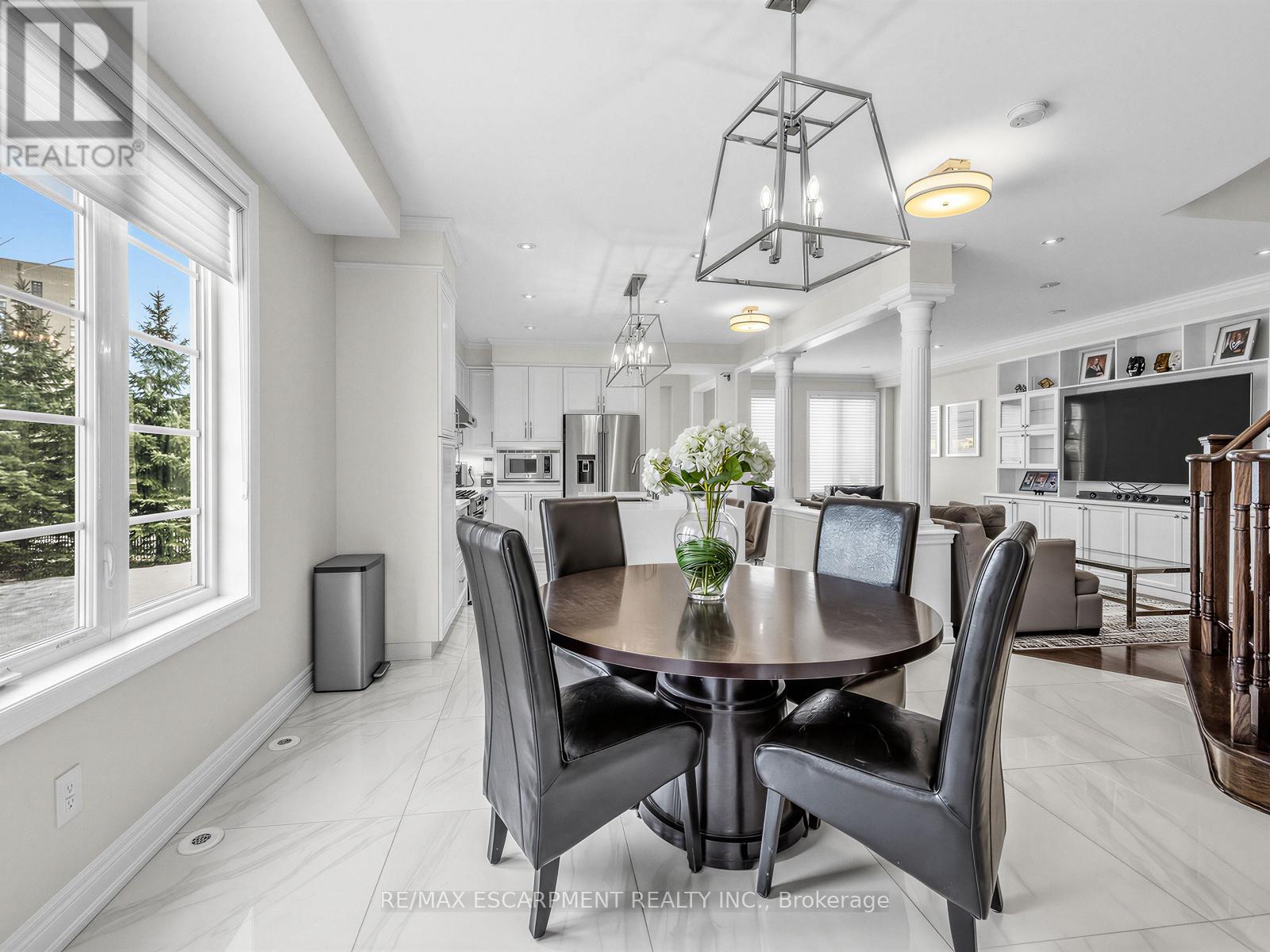 131 Robert Speck Parkway, Mississauga, Ontario  L4Z 0A6 - Photo 12 - W12820046