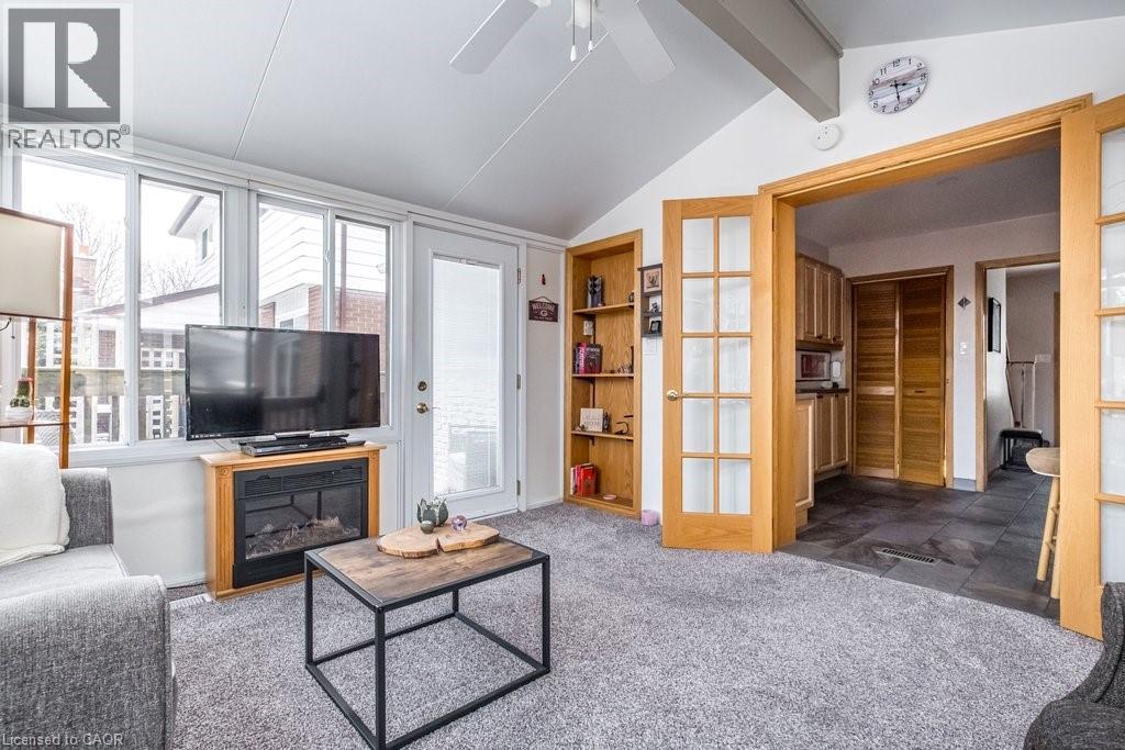 19 Chateau Court, Hamilton, Ontario  L9C 5P3 - Photo 19 - 40795764