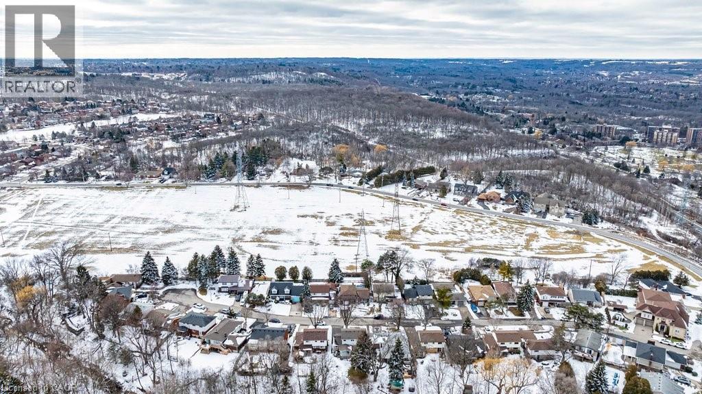 19 Chateau Court, Hamilton, Ontario  L9C 5P3 - Photo 42 - 40795764