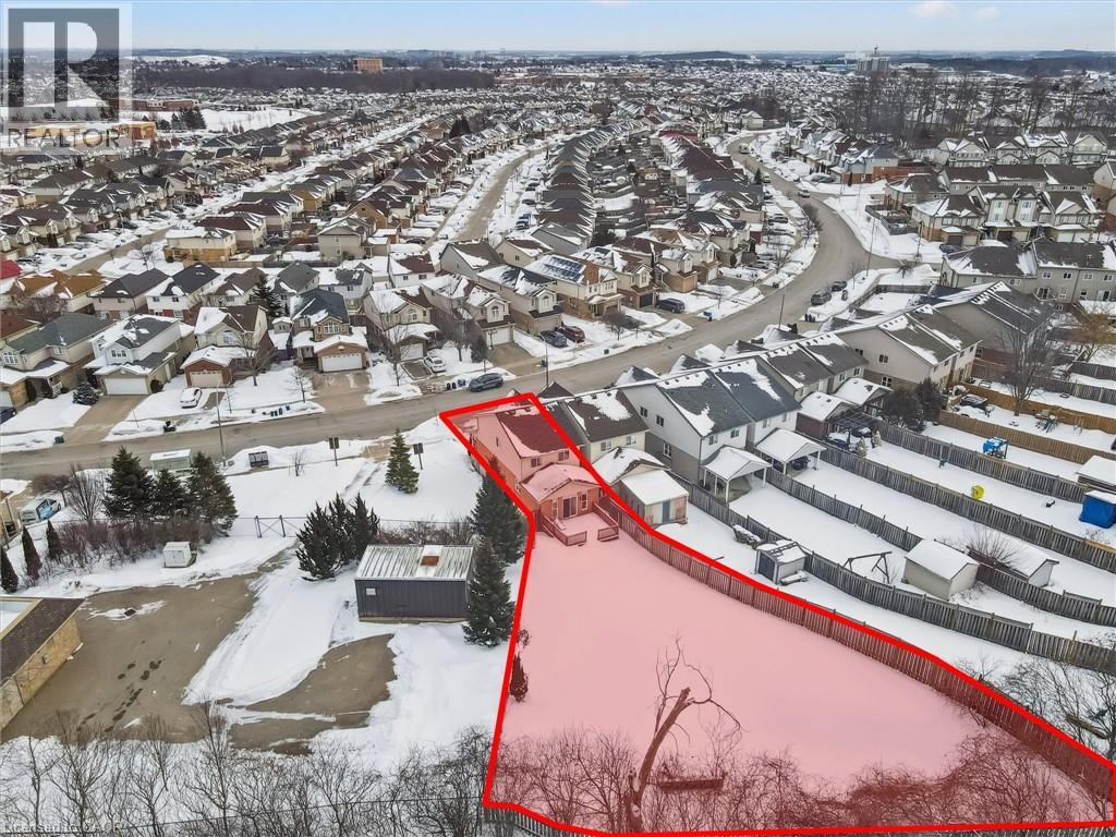 465 Activa Avenue, Kitchener, Ontario N2E 4B9 - Photo 5 - 40794744