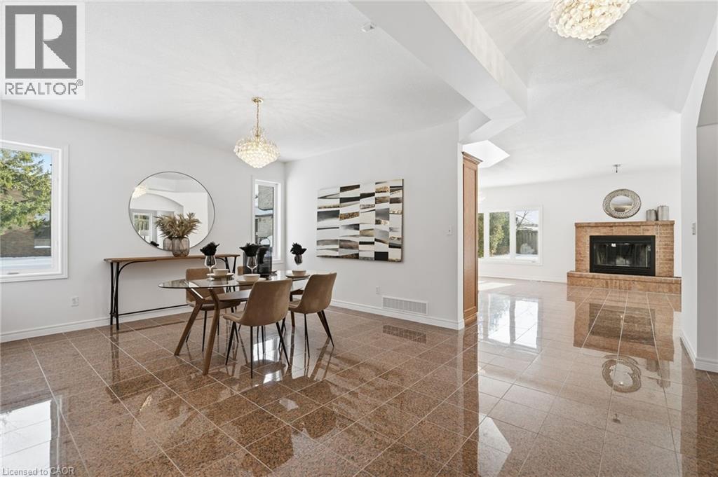 593 Rymal Road W, Hamilton, Ontario  L9B 1B7 - Photo 5 - 40803247