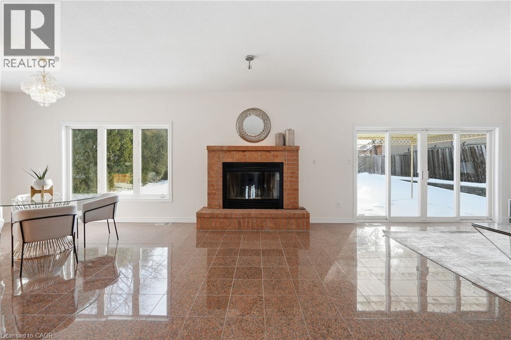 593 Rymal Road W, Hamilton, Ontario  L9B 1B7 - Photo 14 - 40803247