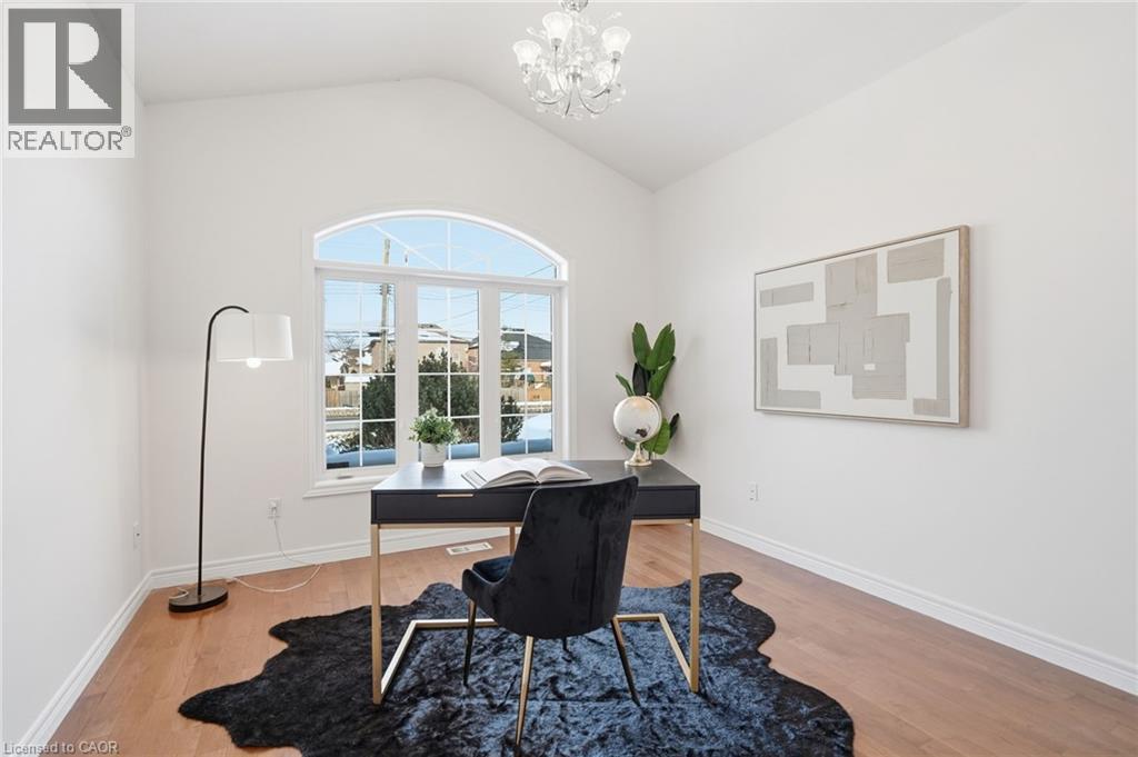 593 Rymal Road W, Hamilton, Ontario  L9B 1B7 - Photo 18 - 40803247