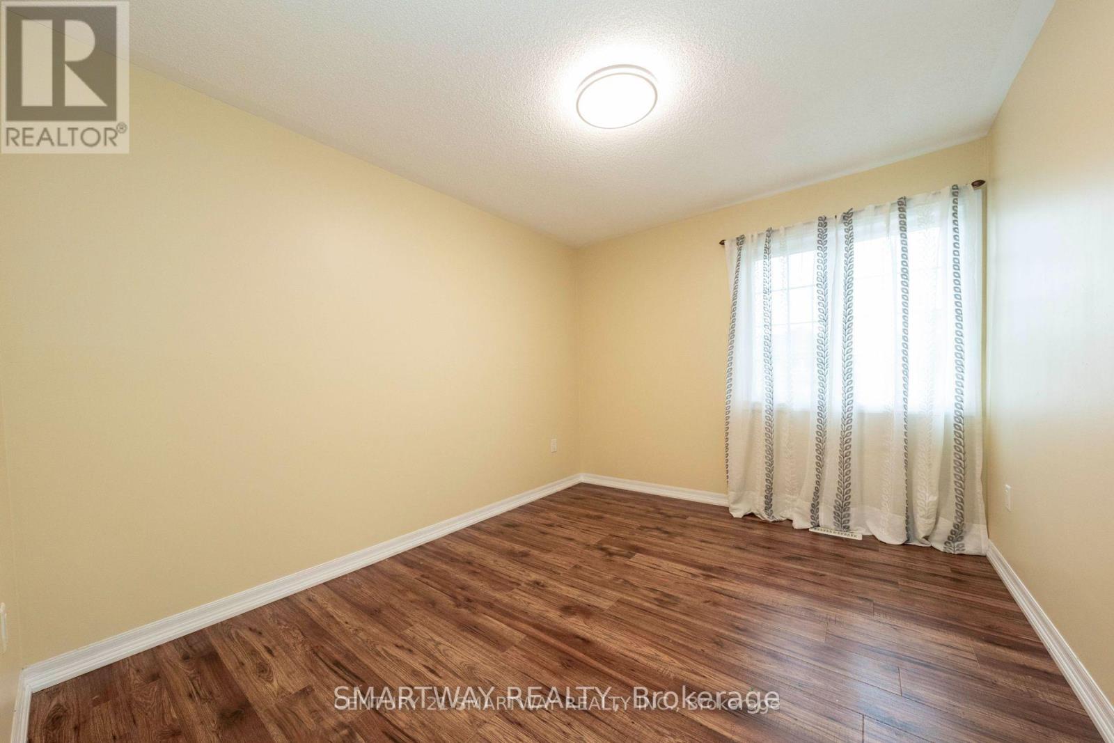 184 Montreal Circle, Hamilton, Ontario  L8E 0C6 - Photo 26 - X12819862