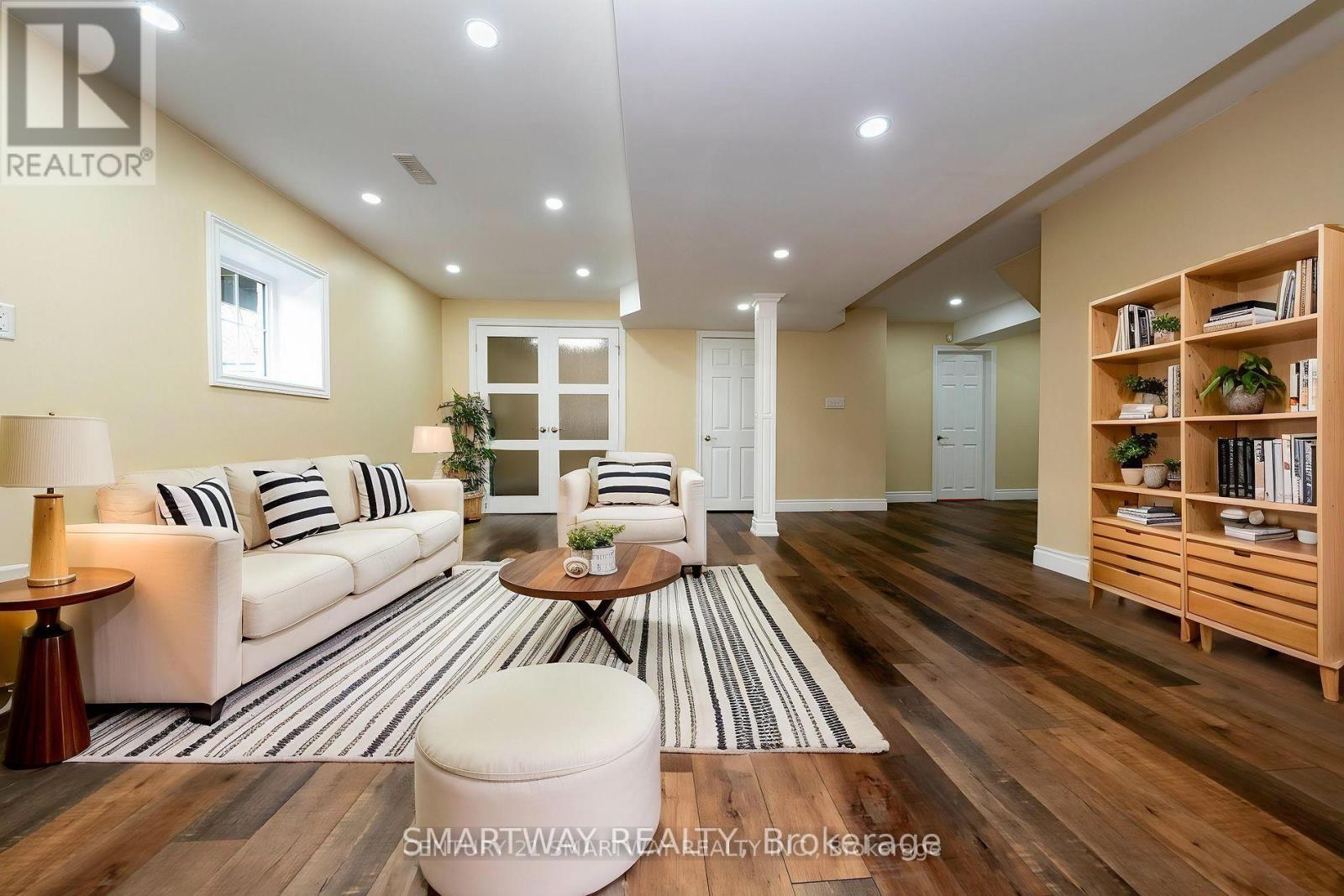 184 Montreal Circle, Hamilton, Ontario  L8E 0C6 - Photo 35 - X12819862