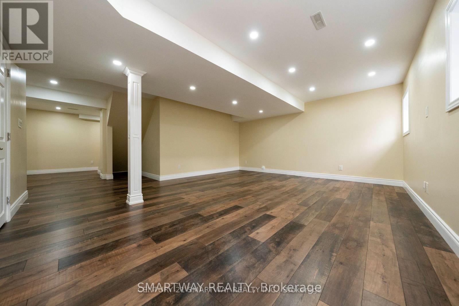 184 Montreal Circle, Hamilton, Ontario  L8E 0C6 - Photo 37 - X12819862