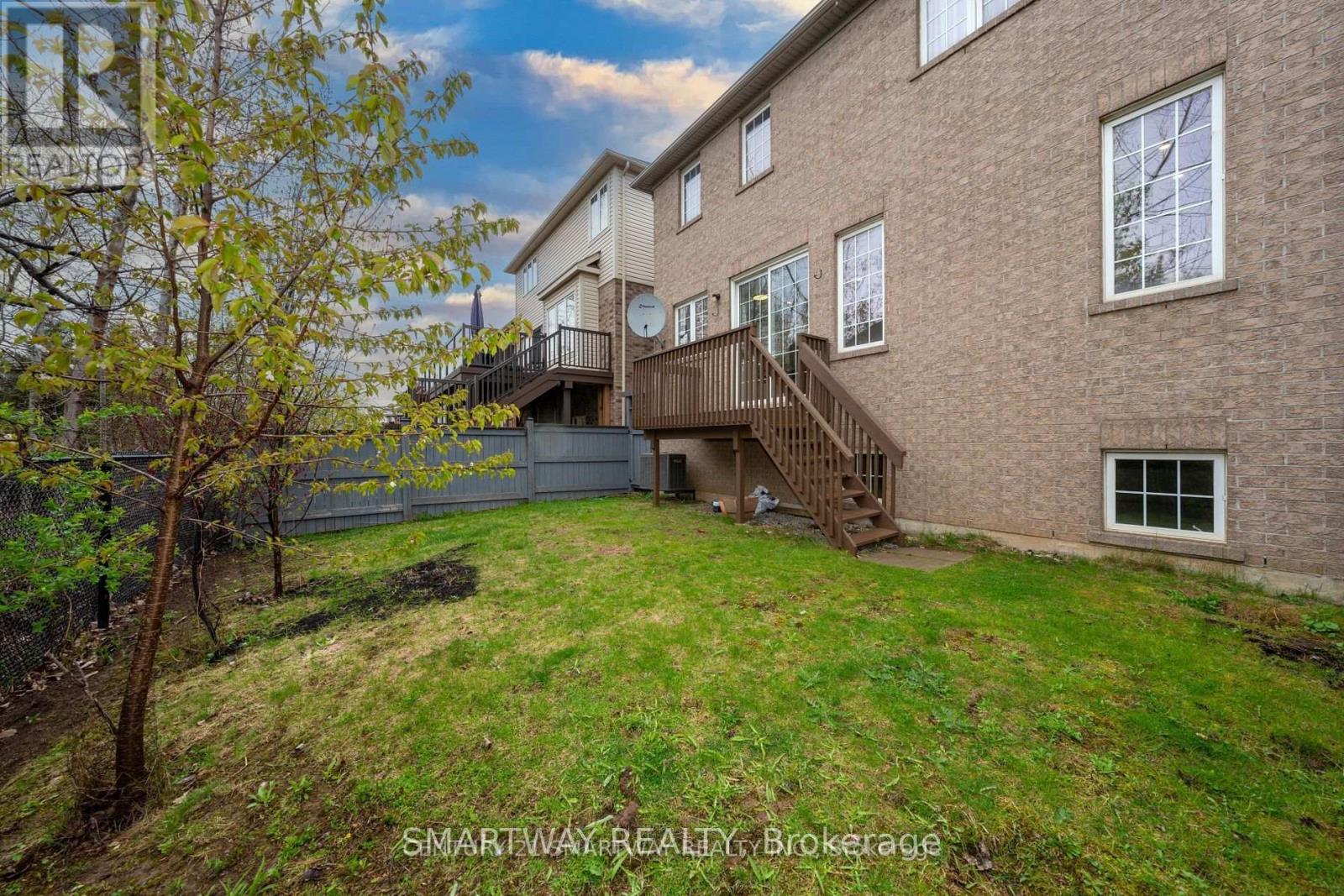 184 Montreal Circle, Hamilton, Ontario  L8E 0C6 - Photo 46 - X12819862