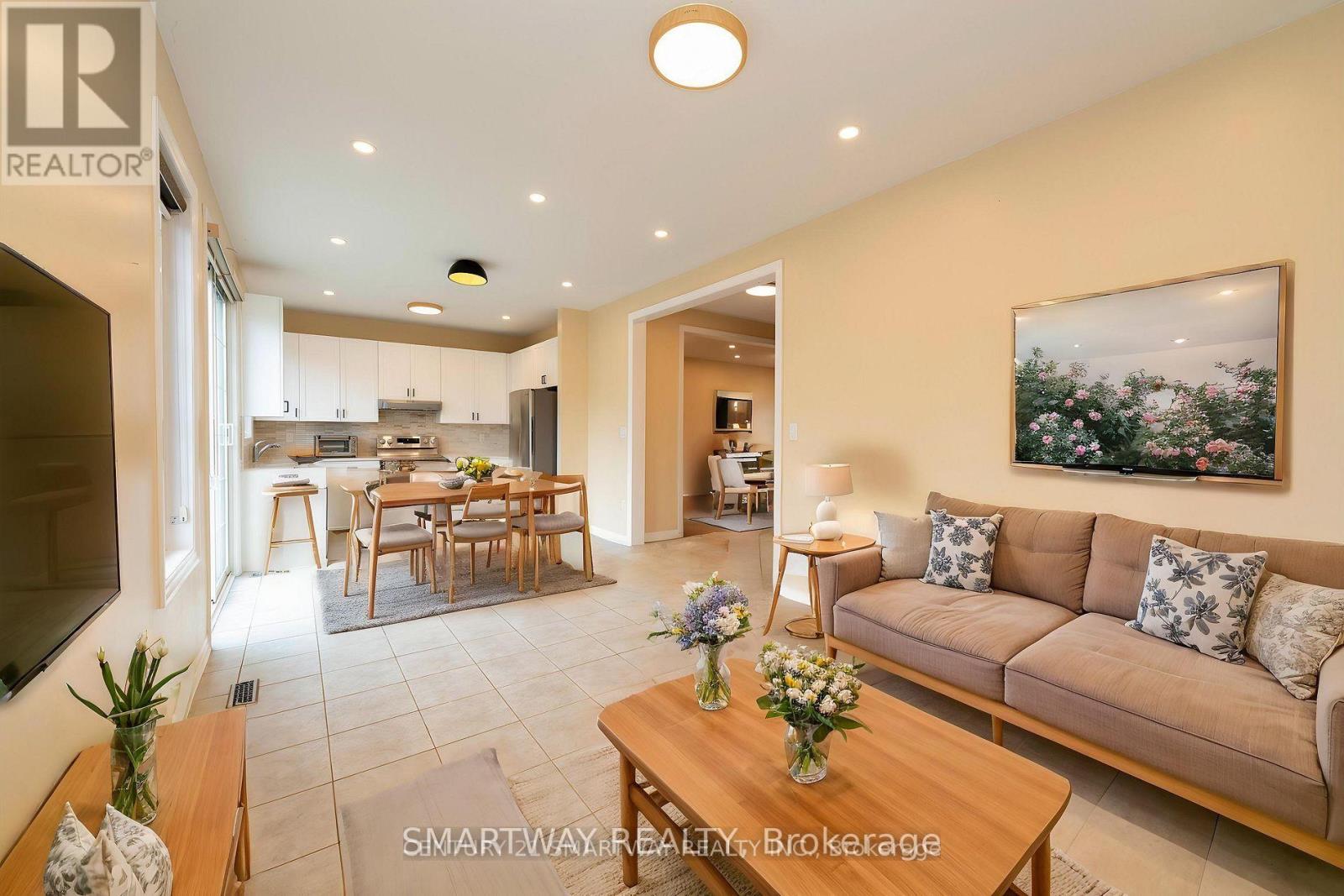 184 Montreal Circle, Hamilton, Ontario  L8E 0C6 - Photo 9 - X12819862