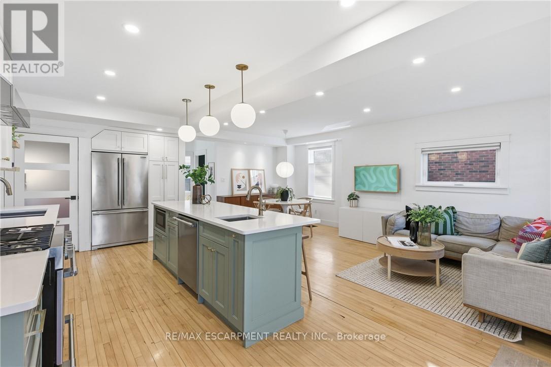 73 Arkell Street, Hamilton, Ontario  L8S 1N6 - Photo 11 - X12819884