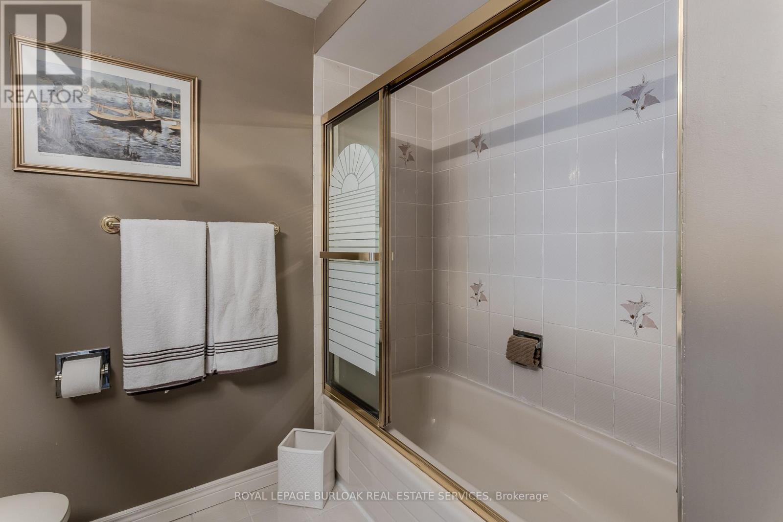 21 Isidore Place, Hamilton, Ontario  L8J 2P2 - Photo 27 - X12819888