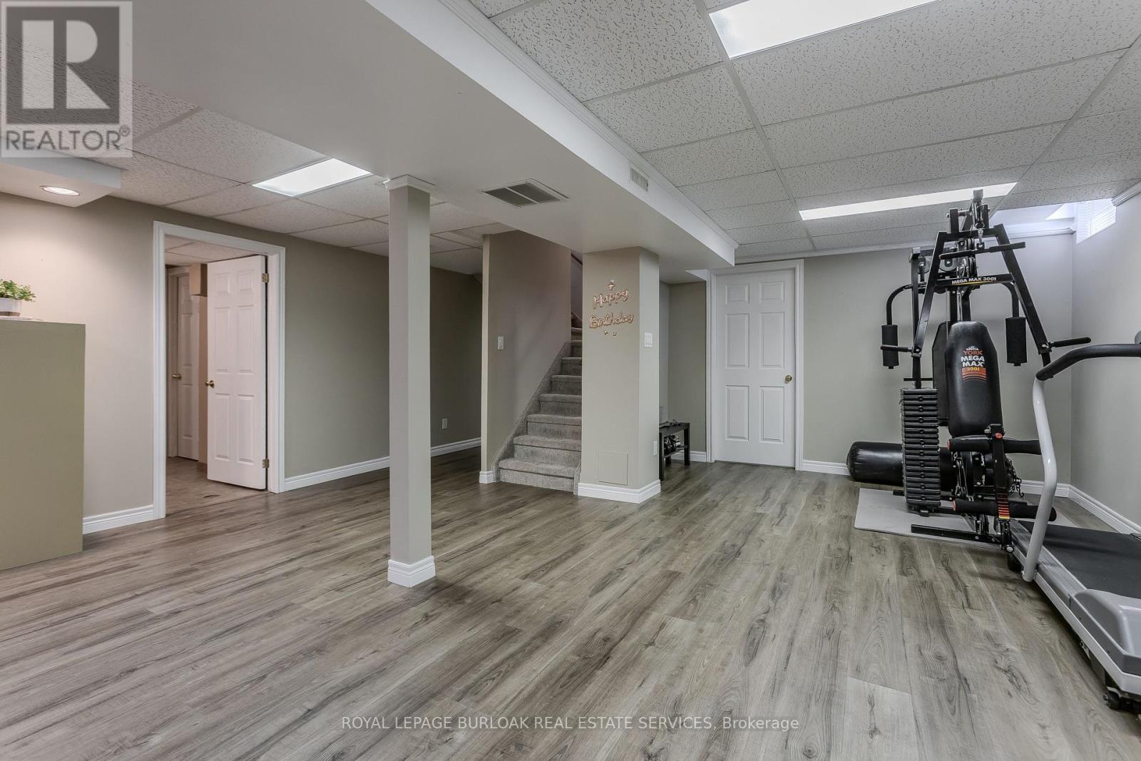 21 Isidore Place, Hamilton, Ontario  L8J 2P2 - Photo 35 - X12819888