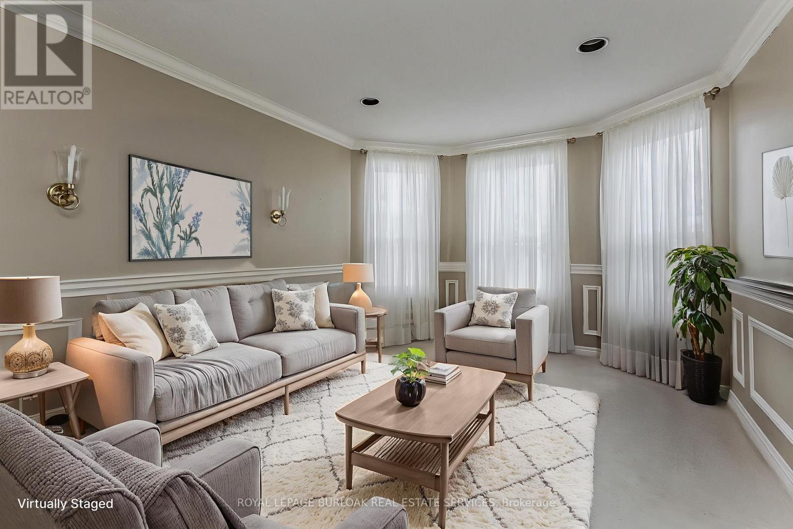 21 Isidore Place, Hamilton, Ontario  L8J 2P2 - Photo 8 - X12819888