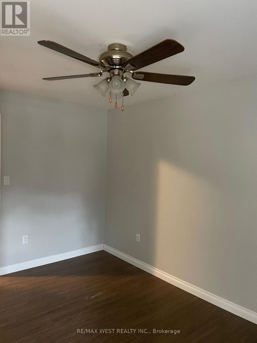 182 12th Street, Hanover, Ontario  N4N 1T8 - Photo 7 - X12819968