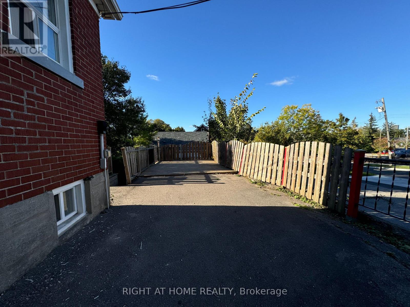 Lower - 950 Queens Boulevard, Kitchener, Ontario  N2M 1B4 - Photo 19 - X12819996