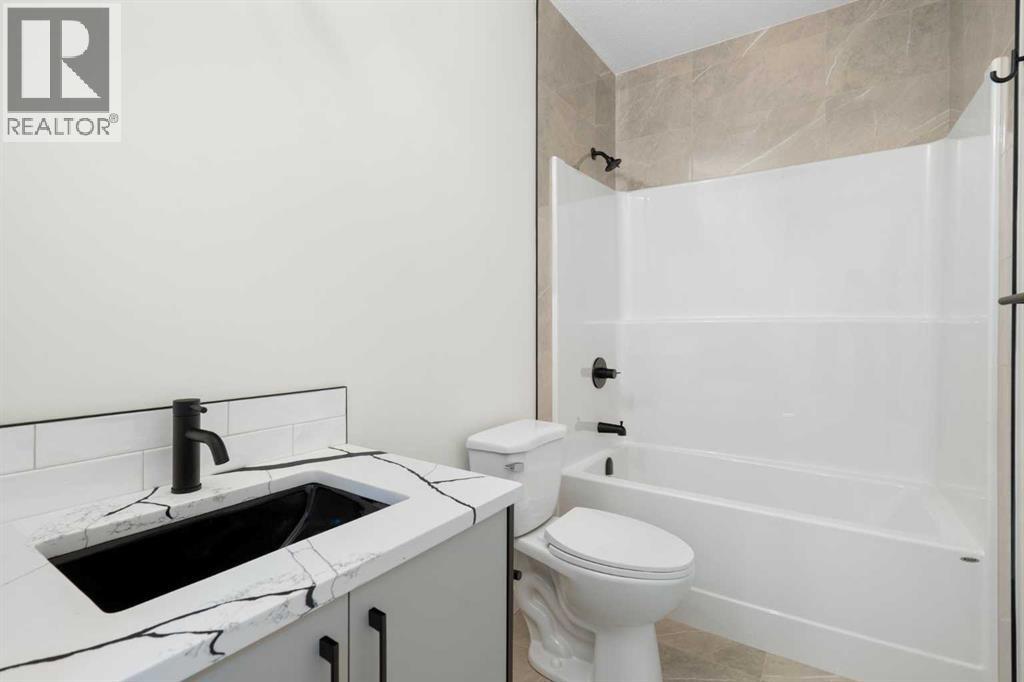 52 Lakes Estates Circle, Strathmore, Alberta  T1P 0B7 - Photo 41 - A2272950