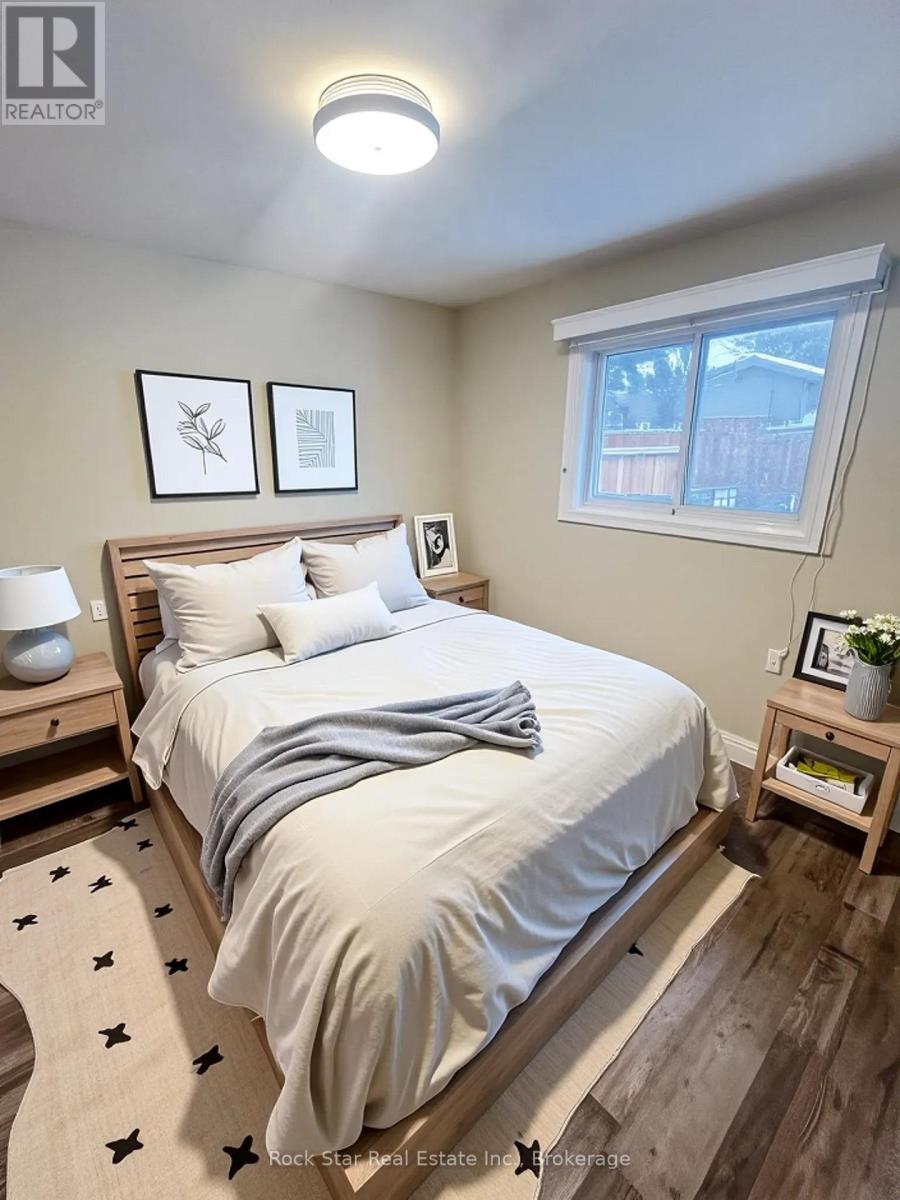 130 West 34th Street, Hamilton, Ontario  L9C 5K3 - Photo 4 - X12820162