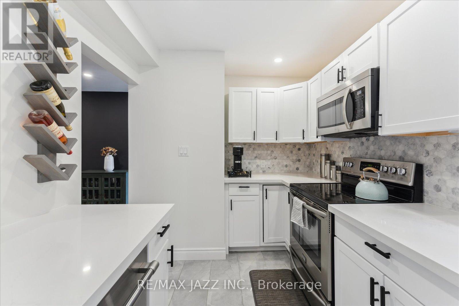 40 - 103 Dovedale Drive, Whitby (Downtown Whitby), Ontario  L1N 1Z7 - Photo 21 - E12820186