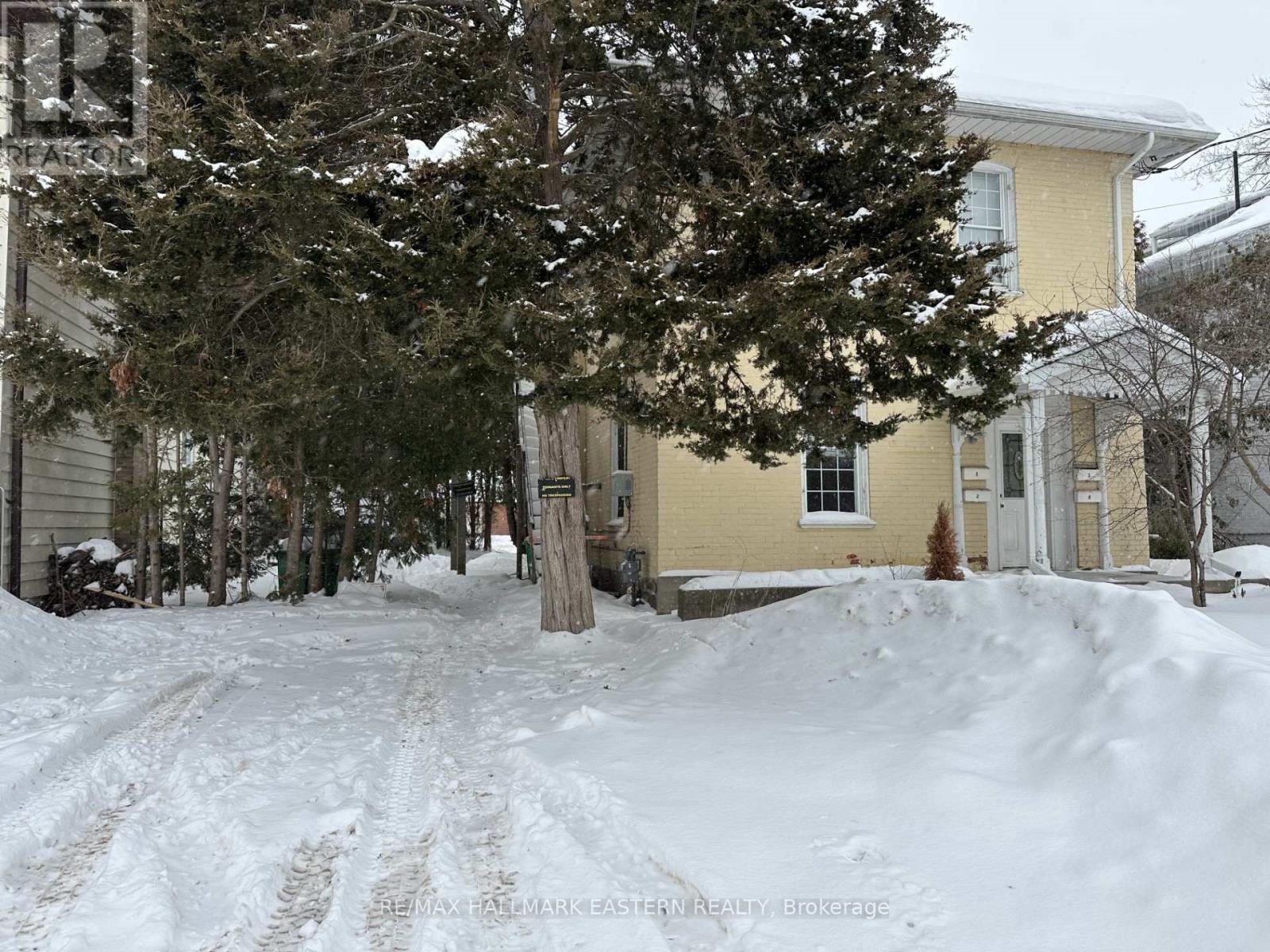 287 Stewart Street, Peterborough, Ontario  K9J 3N2 - Photo 2 - X12820140