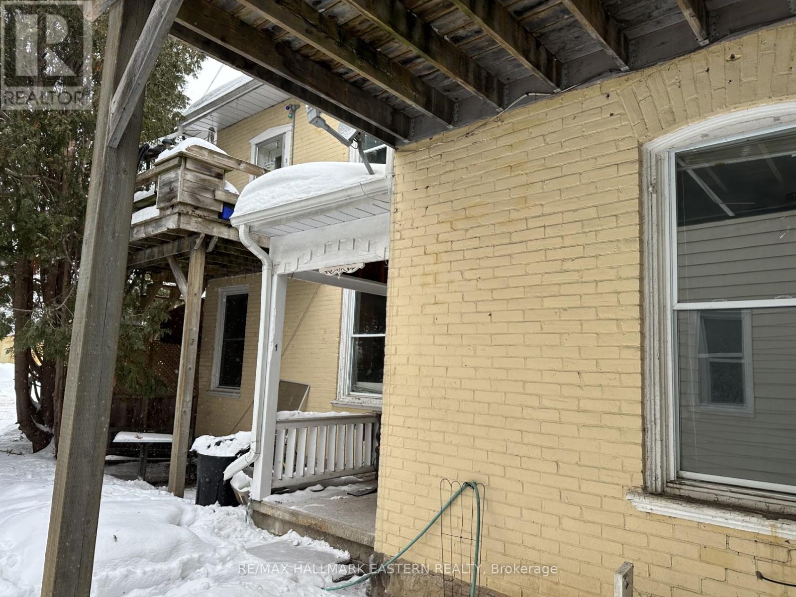 287 Stewart Street, Peterborough, Ontario  K9J 3N2 - Photo 3 - X12820140