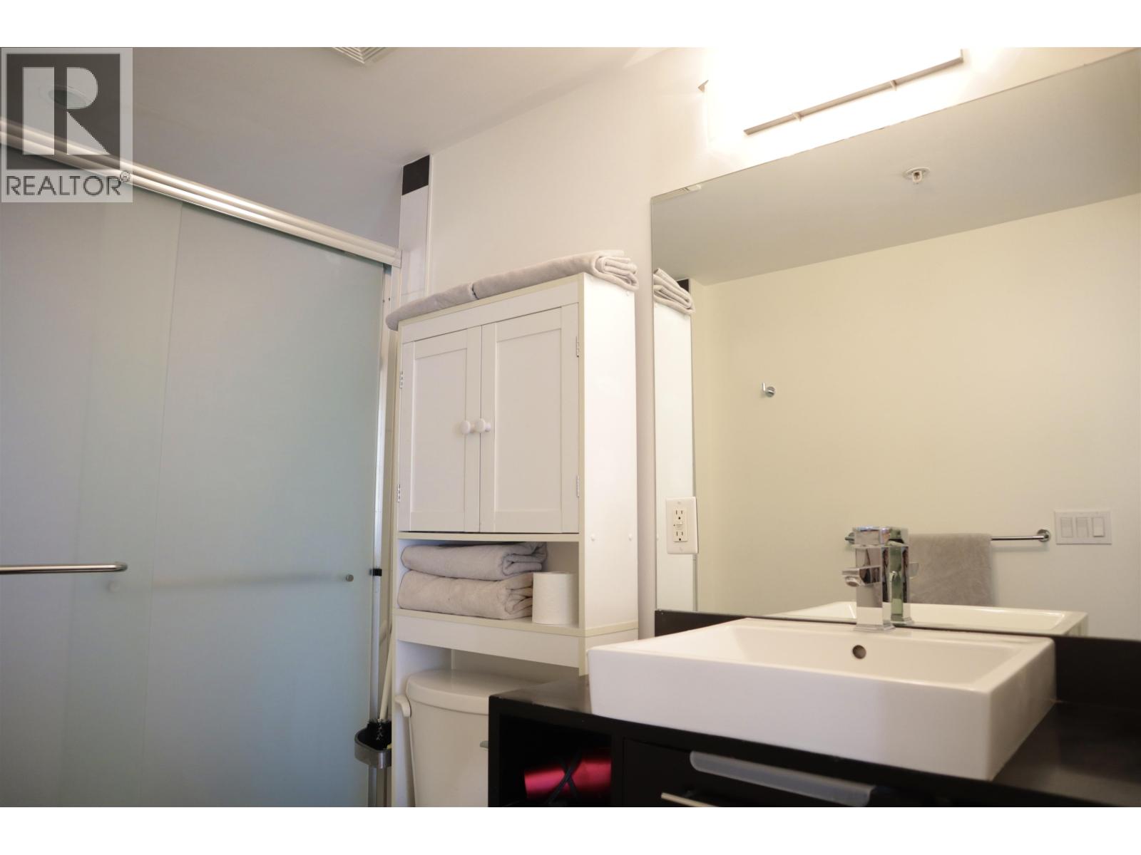 Listing Picture 14 of 17 : 2906 689 ABBOTT STREET, Vancouver / 溫哥華 - 魯藝地產 Yvonne Lu Group - MLS Medallion Club Member