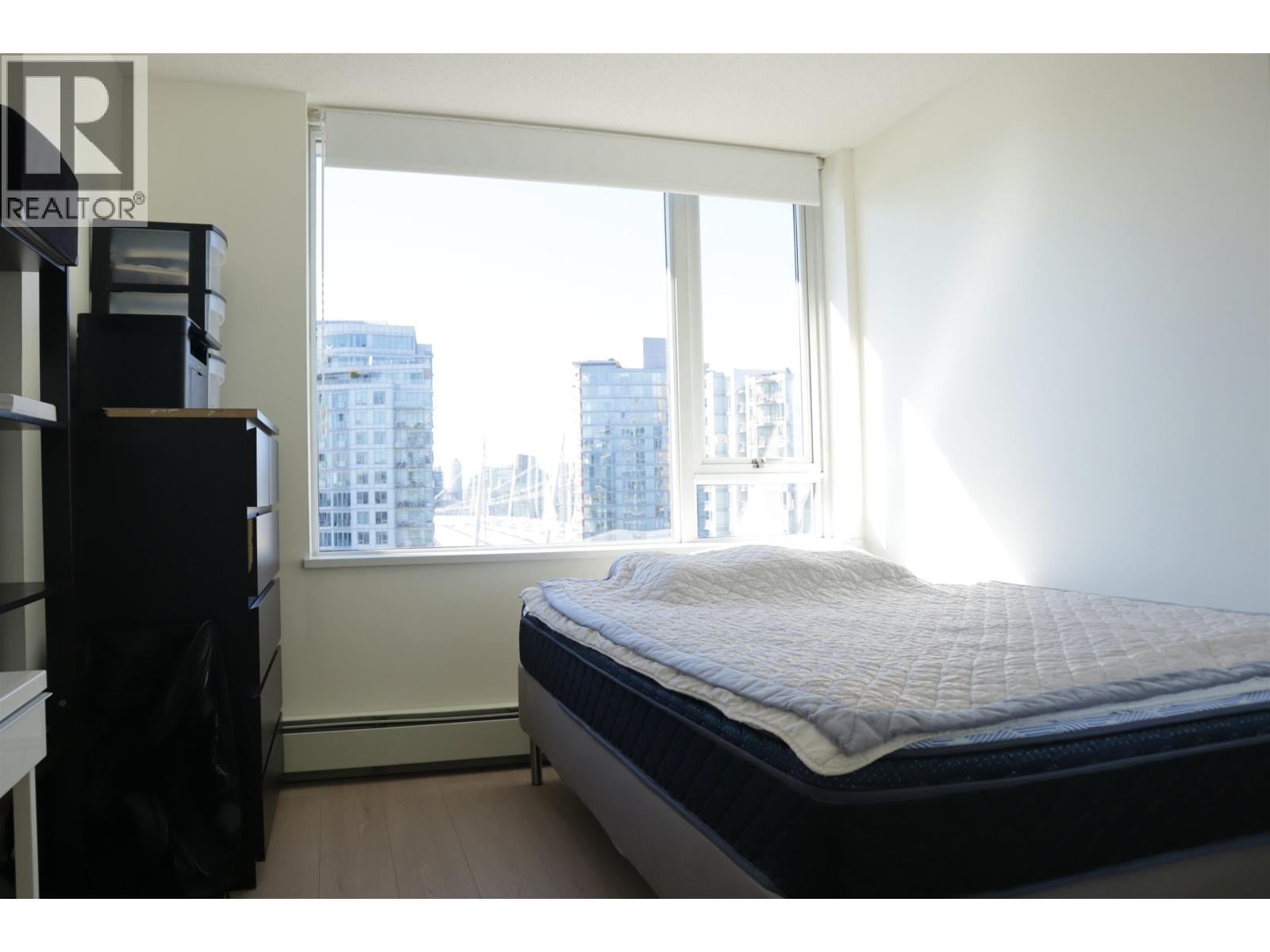 Listing Picture 9 of 17 : 2906 689 ABBOTT STREET, Vancouver / 溫哥華 - 魯藝地產 Yvonne Lu Group - MLS Medallion Club Member