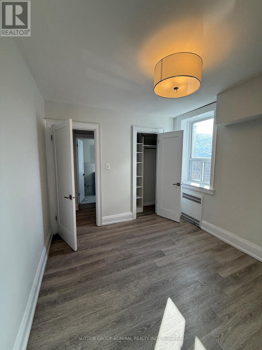 4 - 464 Spadina Road, Toronto, Ontario  M5P 2W4 - Photo 7 - C12764646