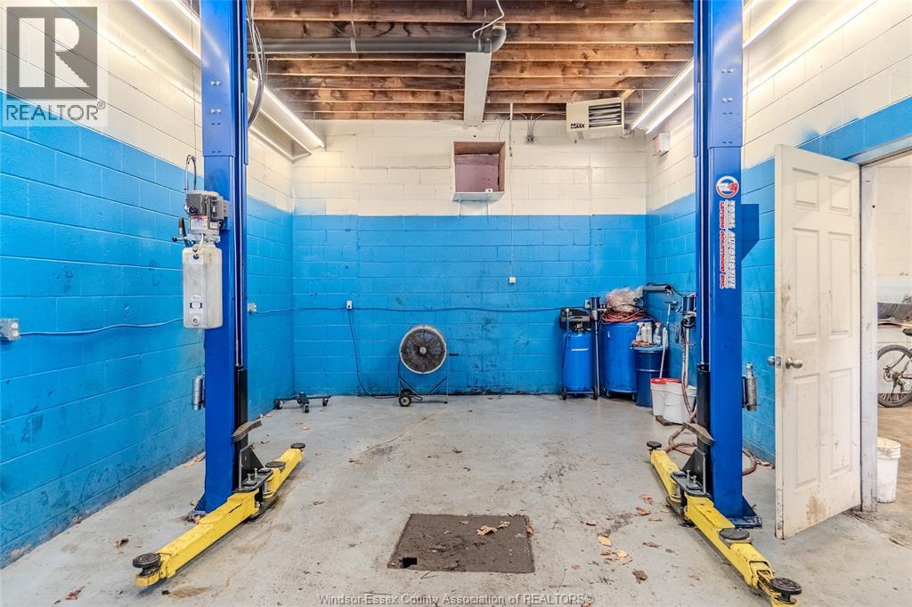 5906 Tecumseh Road East, Windsor, Ontario  N8T 1E3 - Photo 8 - 26003943