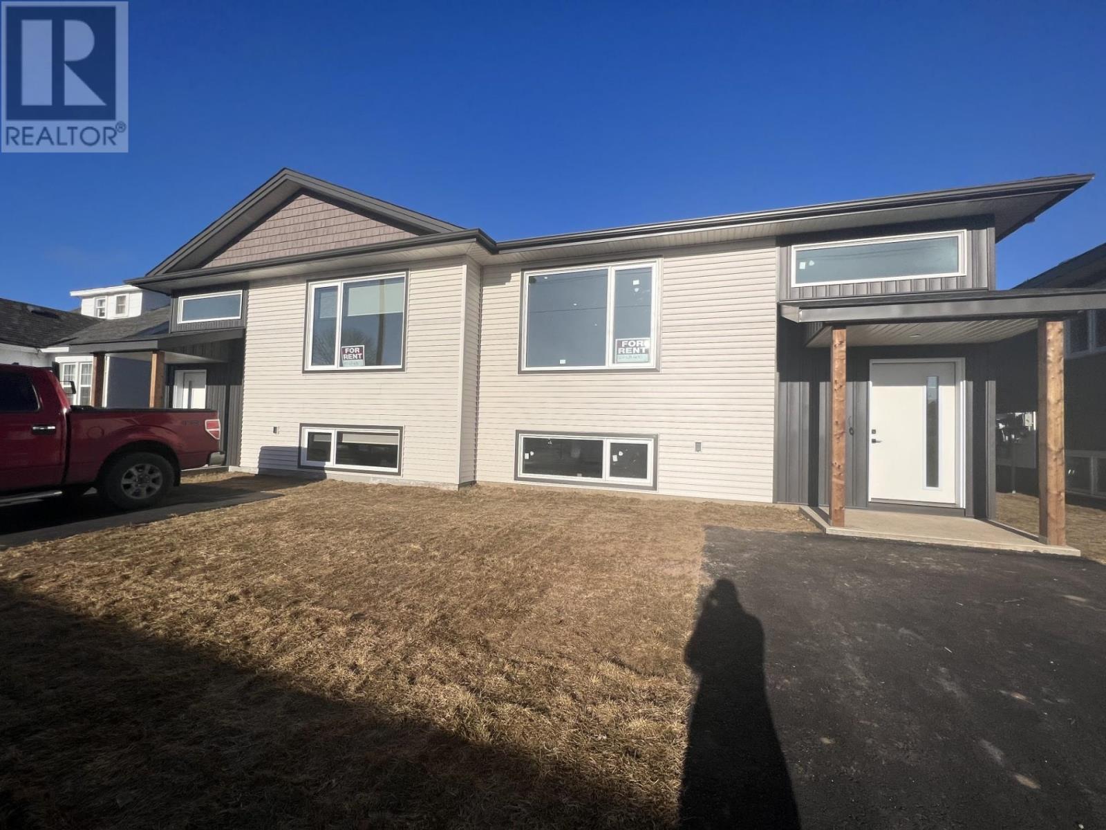 397 Empire Ave, Thunder Bay, Ontario  P7E 4S3 - Photo 1 - TB2600300