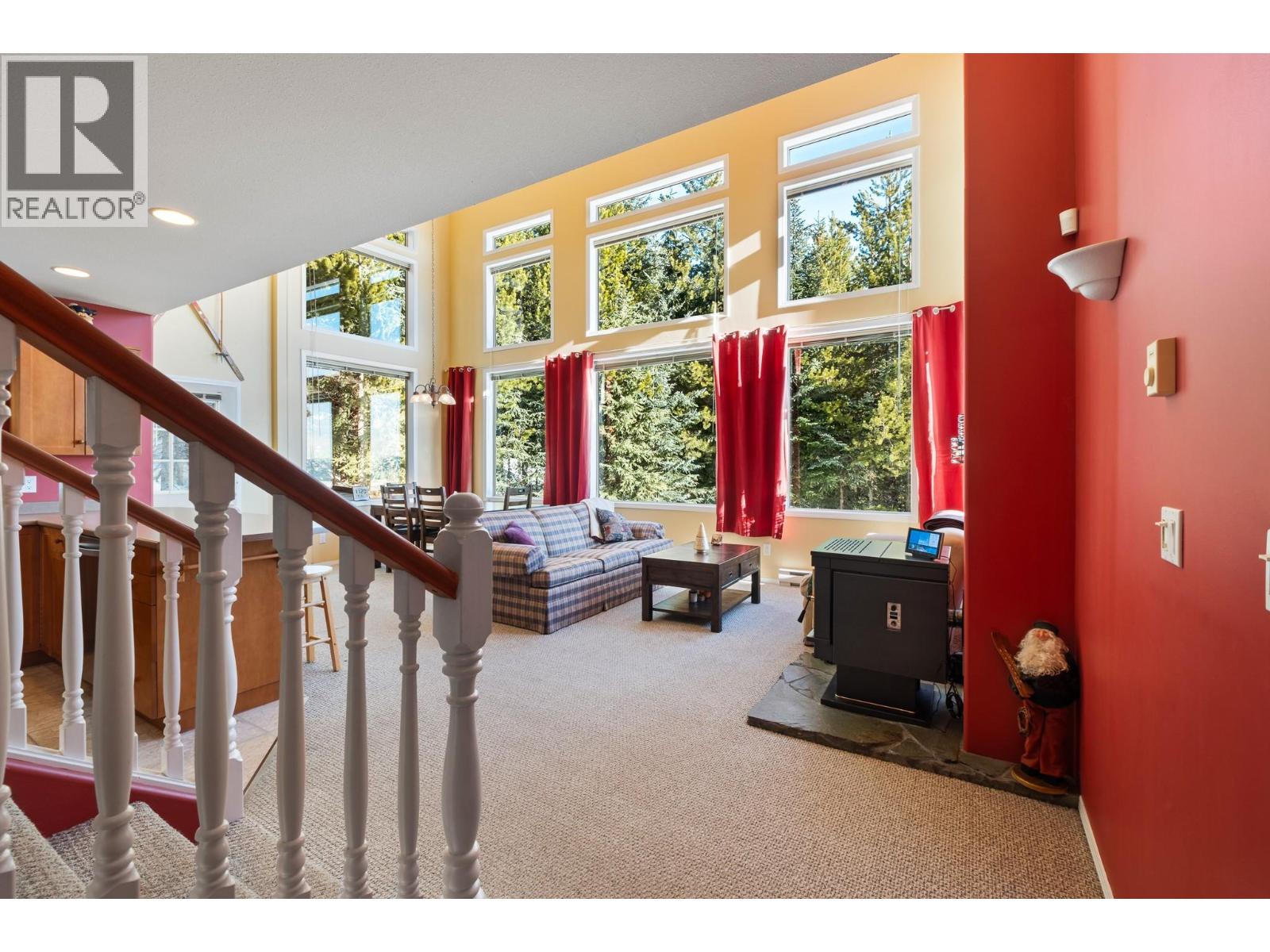 4940 Snowpines Road Unit# B Big White Photo 9