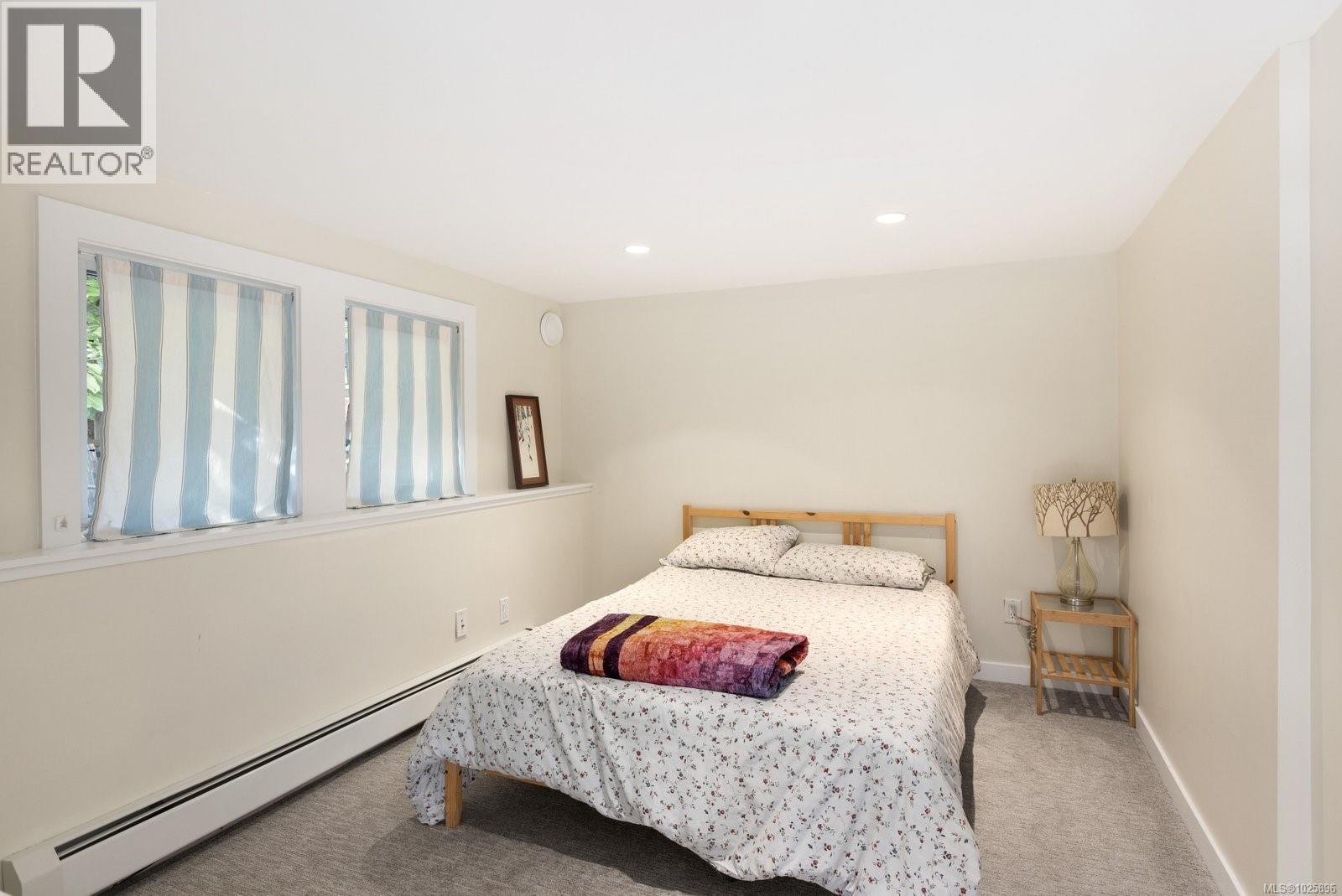 2231 Windsor Rd, Oak Bay, British Columbia  V8S 3C8 - Photo 36 - 1025896