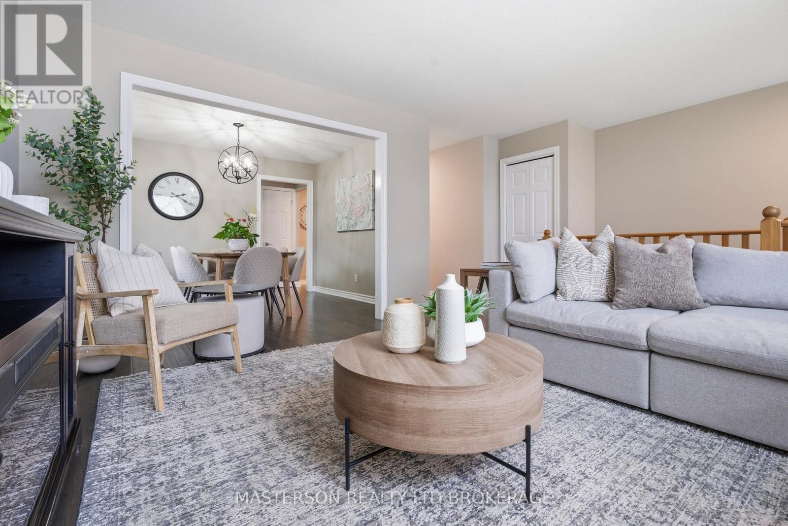 7740 Alpine Drive, Niagara Falls, Ontario  L2H 3B6 - Photo 5 - X12820192