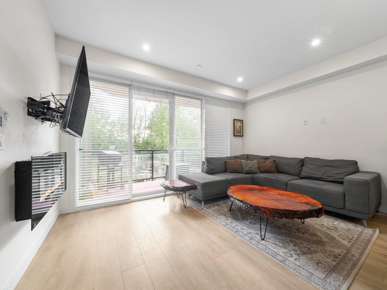 219 5415 Brydon Crescent, Langley, British Columbia V3A 0N4 - Photo 4 - R3093451