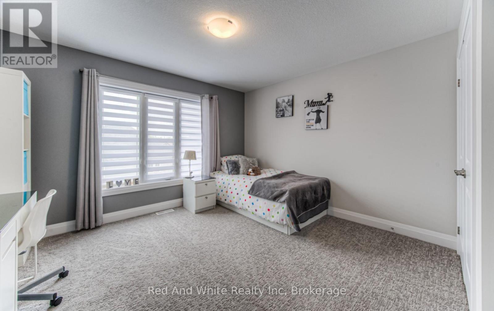 582 Mayapple Street, Waterloo, Ontario  N2V 0E3 - Photo 28 - X12816306